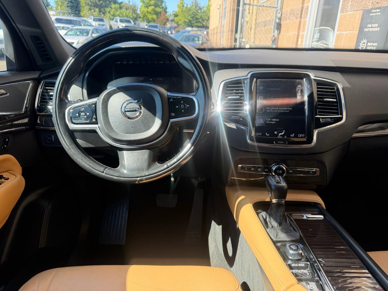 Volvo XC90 T6 AWD 7-Passenger Momentum 2018