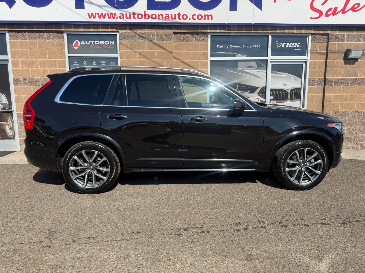 Volvo XC90 T6 AWD 7-Passenger Momentum 2018