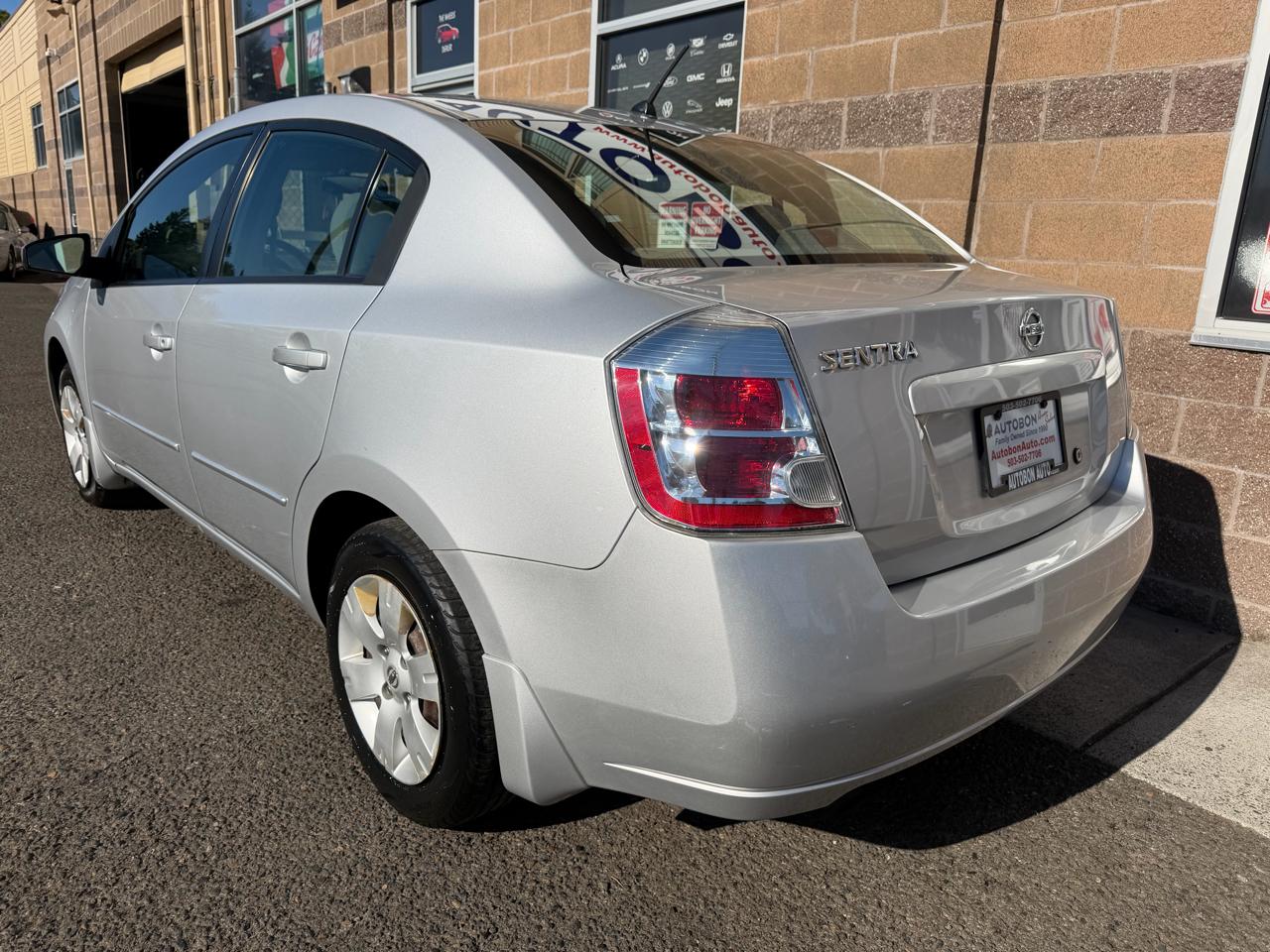 Nissan Sentra 4dr Sdn I4 CVT 2.0 FE+ 2009