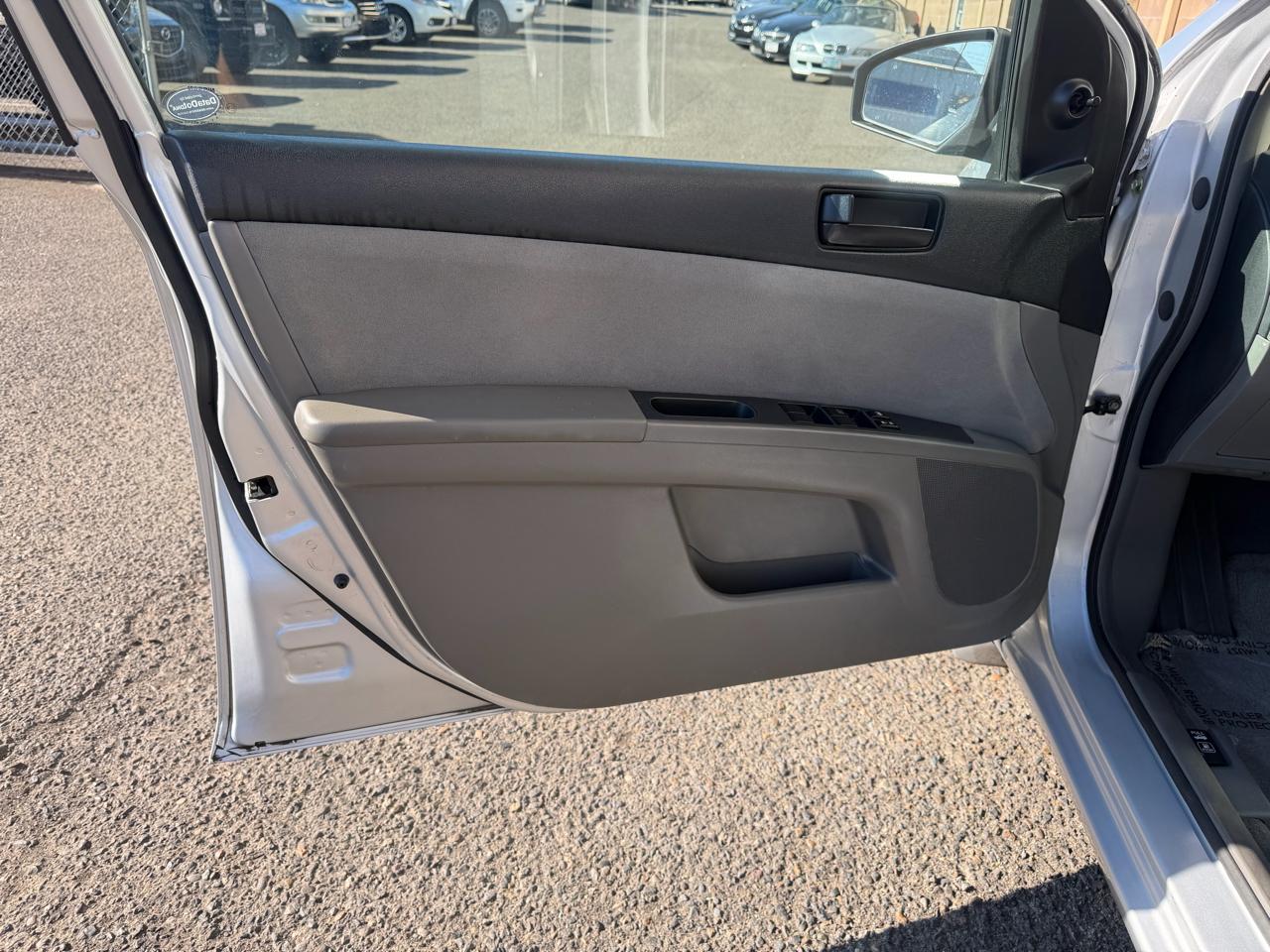Nissan Sentra 4dr Sdn I4 CVT 2.0 FE+ 2009