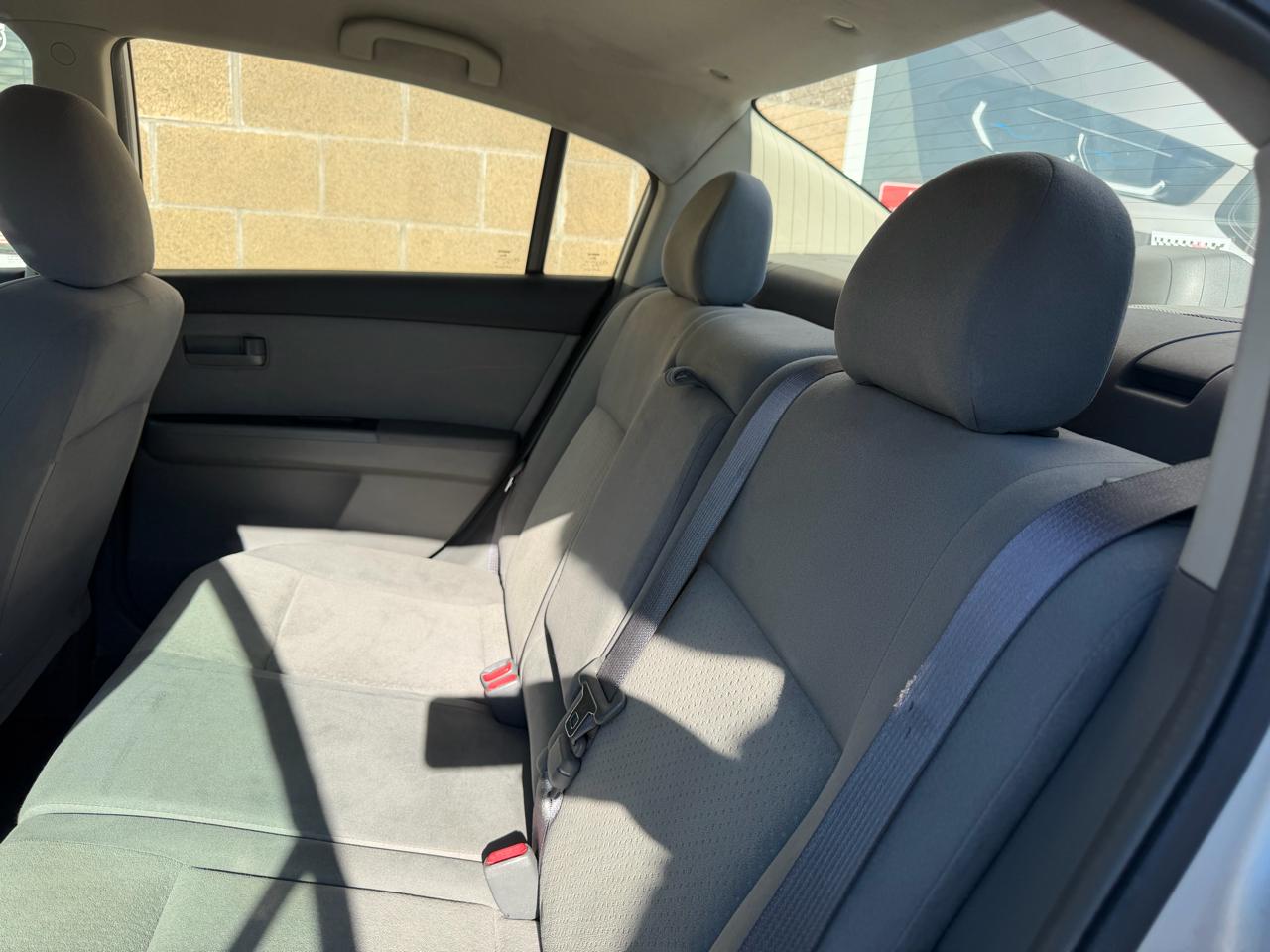 Nissan Sentra 4dr Sdn I4 CVT 2.0 FE+ 2009