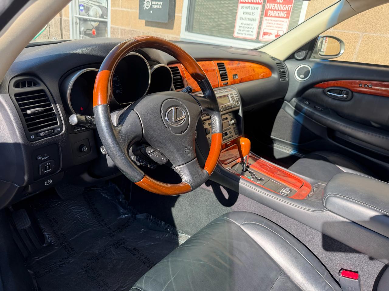 Lexus SC 430 2dr Convertible 2005