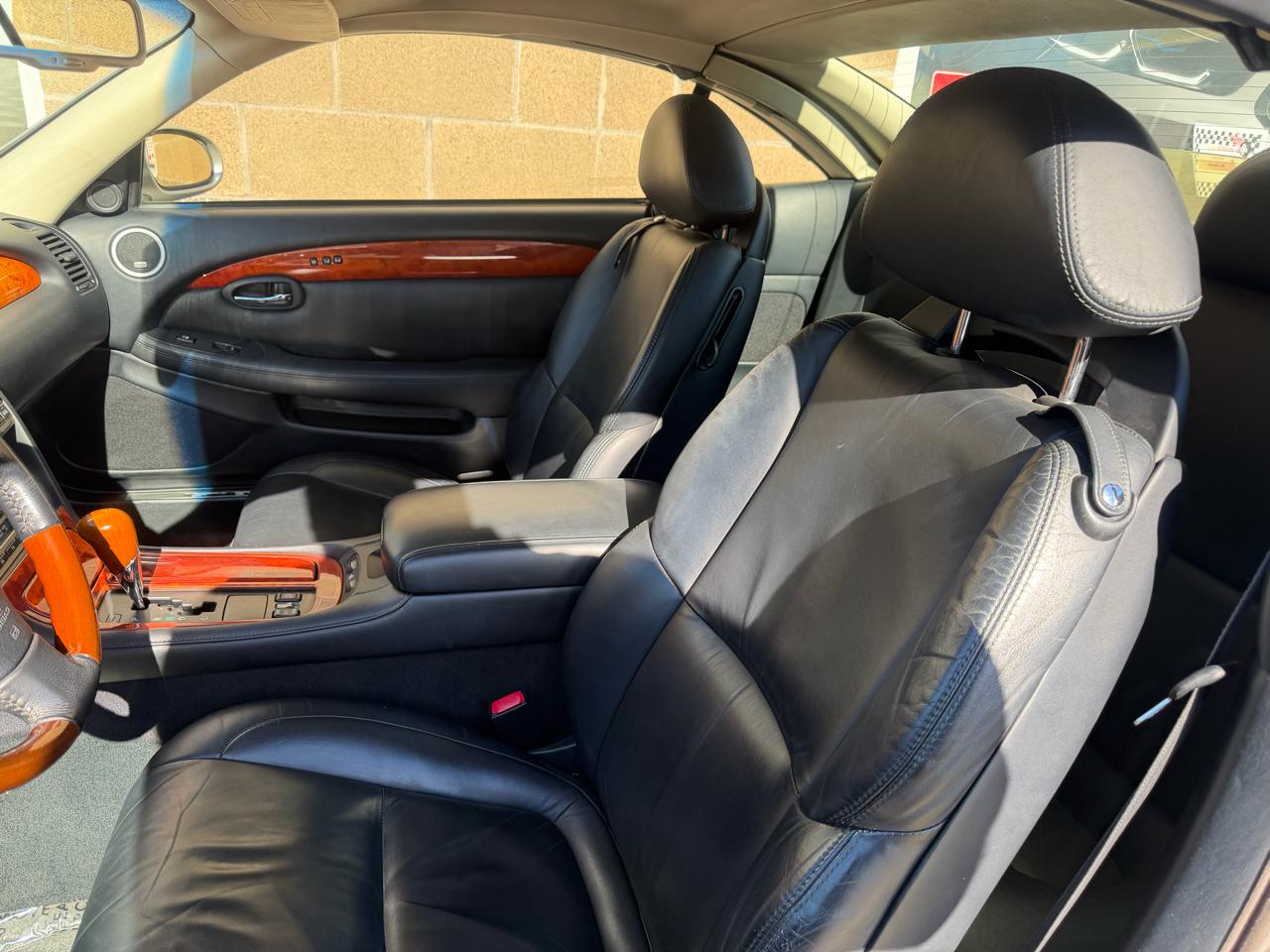 Lexus SC 430 2dr Convertible 2005