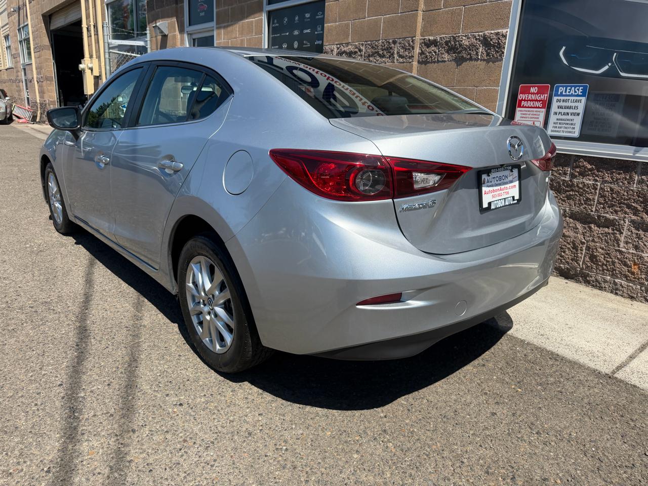Mazda Mazda3 4-Door Sport Auto 2017