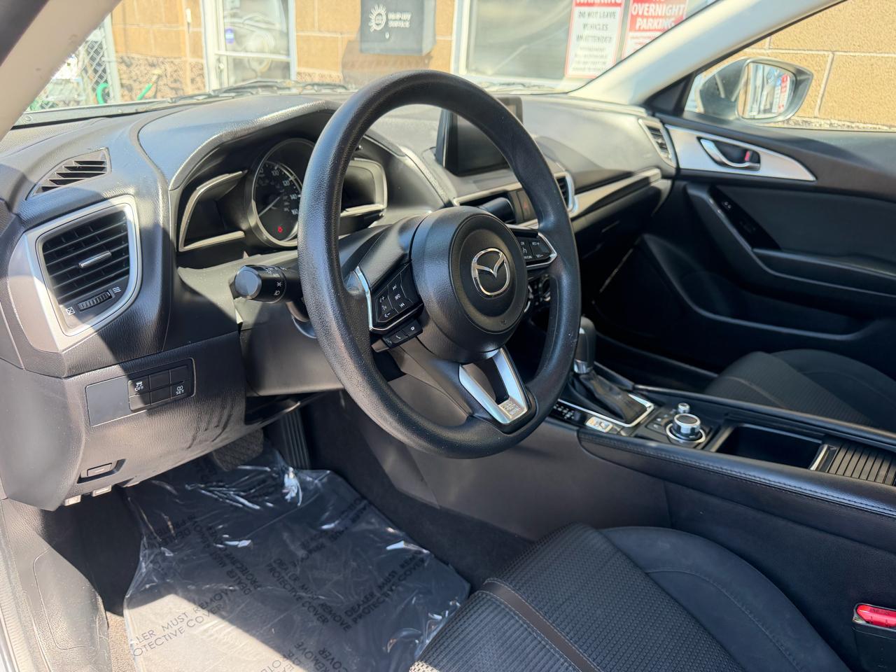 Mazda Mazda3 4-Door Sport Auto 2017