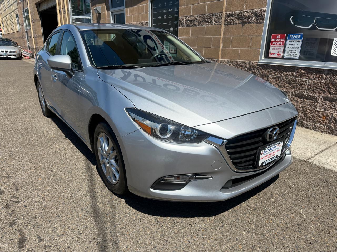 Mazda Mazda3 4-Door Sport Auto 2017