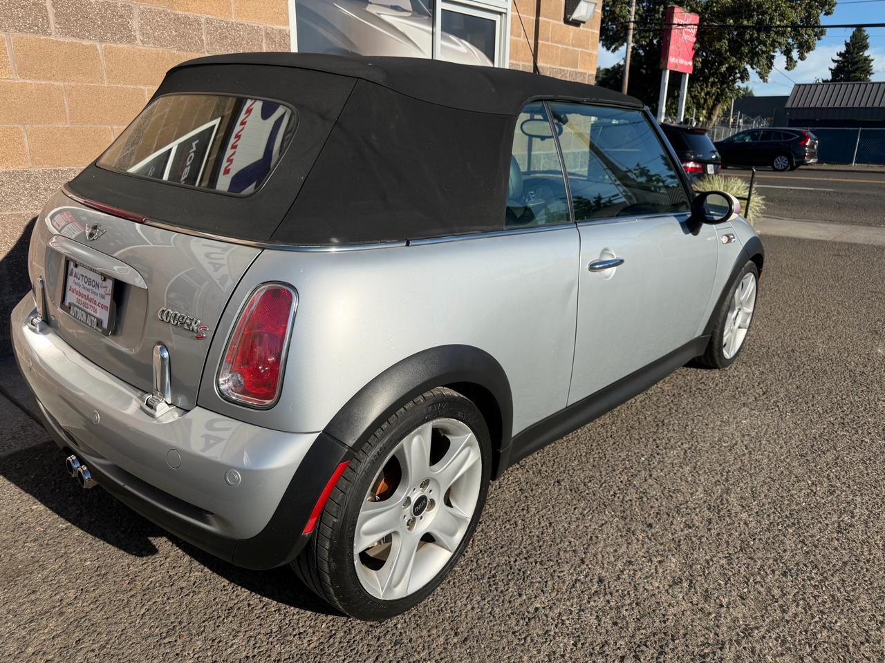 MINI Cooper Convertible 2dr Convertible S 2006