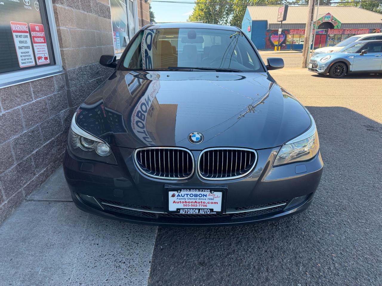 BMW 5 Series 4dr Sdn 528i RWD 2008