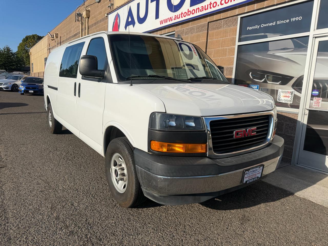 GMC Savana Cargo Van RWD 2500 155" 2018