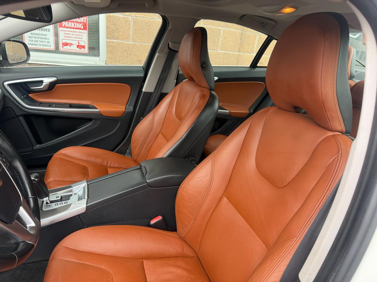 Volvo S60 FWD 4dr Sdn T5 2012