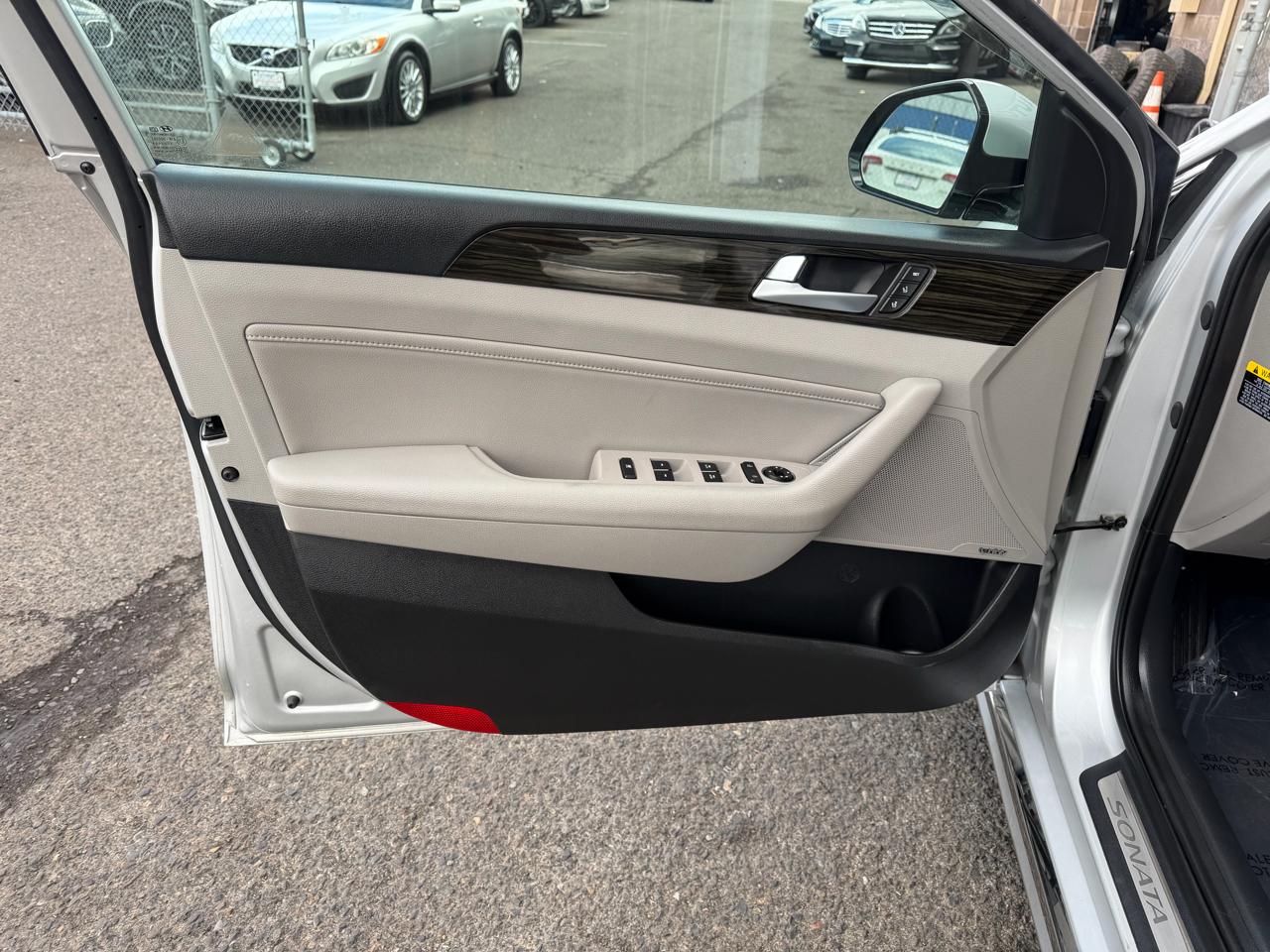 Hyundai Sonata Hybrid Limited 2.0L 2017