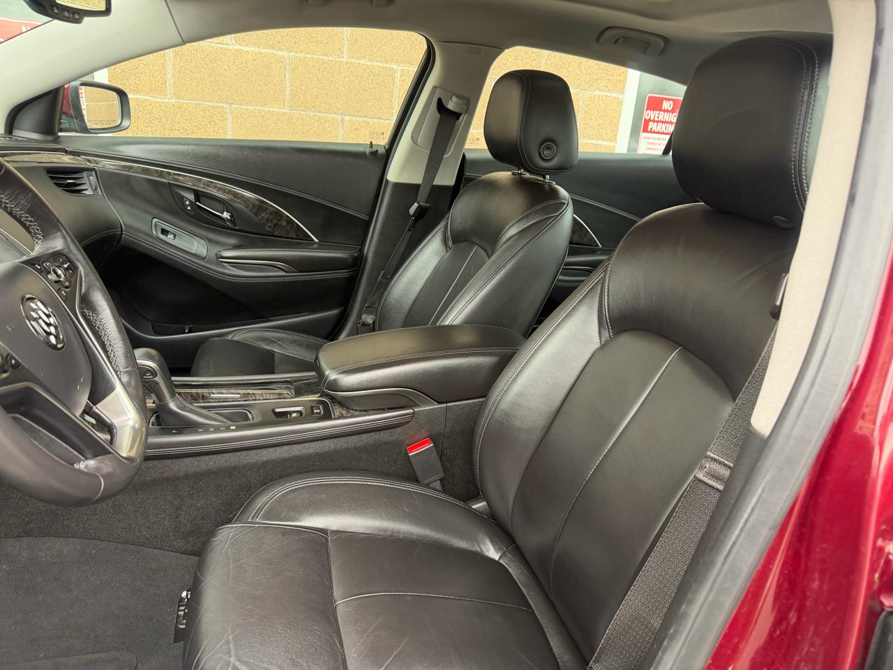 Buick LaCrosse 4dr Sdn Leather FWD 2016