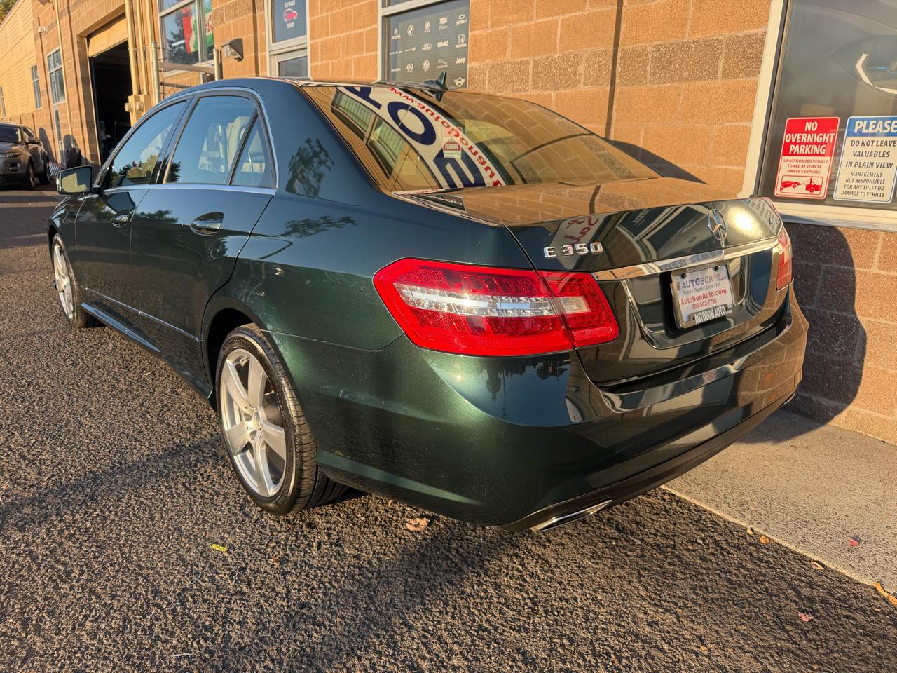 Mercedes-Benz E-Class 4dr Sdn E 350 Sport 4MATIC 2010