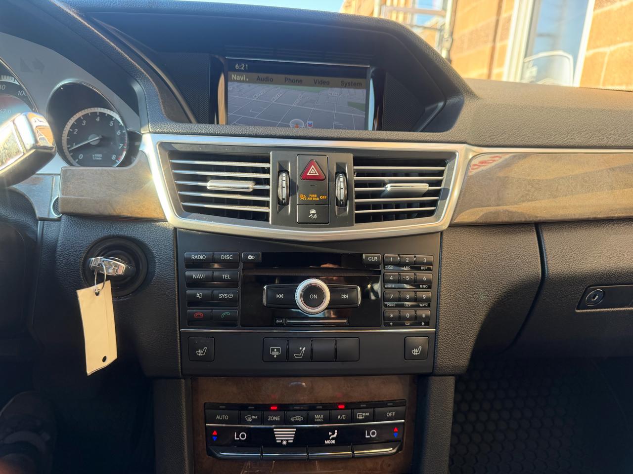 Mercedes-Benz E-Class 4dr Sdn E 350 Sport 4MATIC 2010