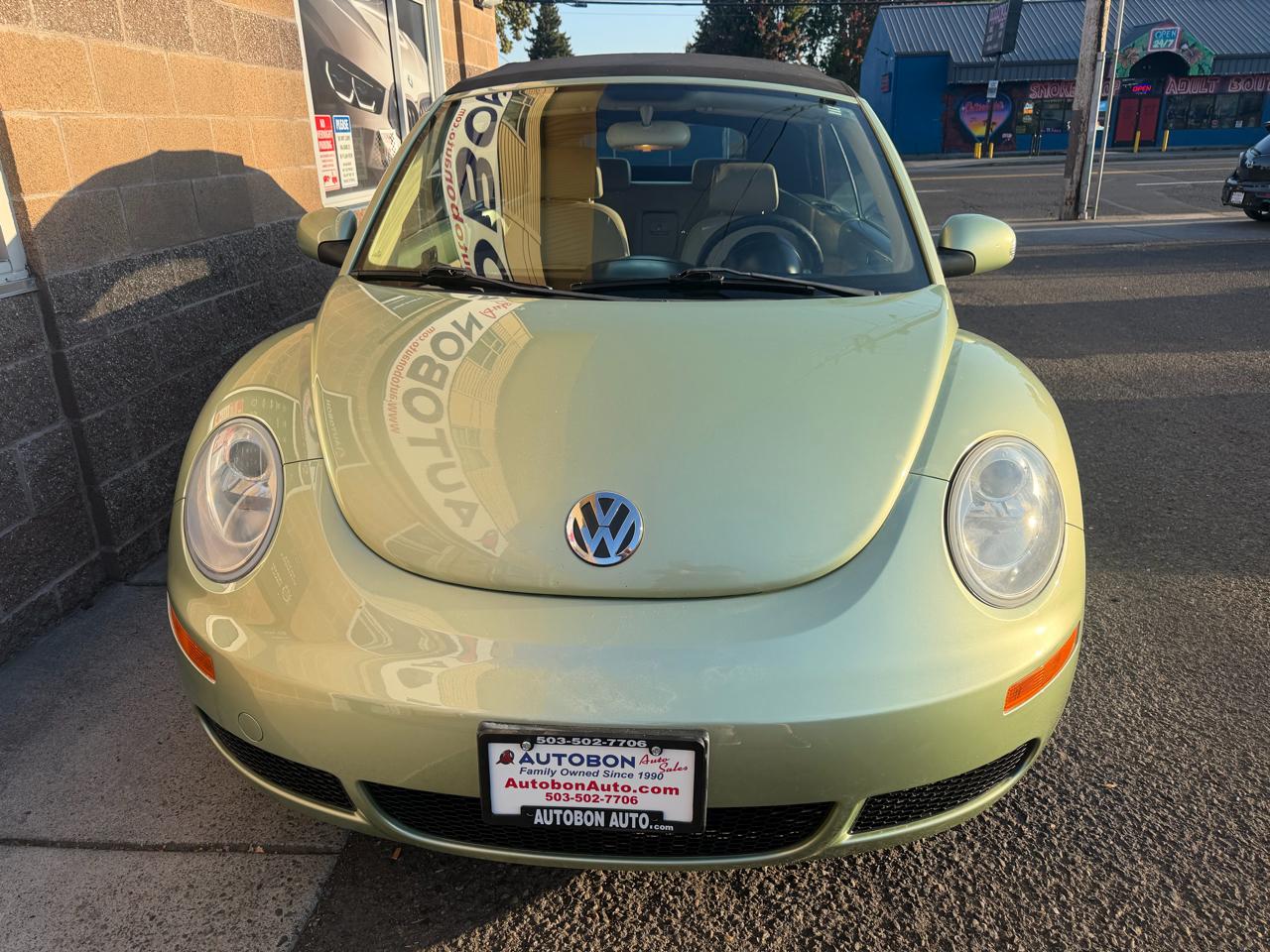 Volkswagen New Beetle Convertible 2dr Manual PZEV 2007