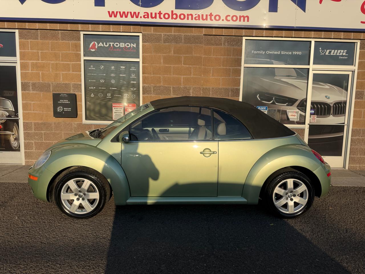 Volkswagen New Beetle Convertible 2dr Manual PZEV 2007