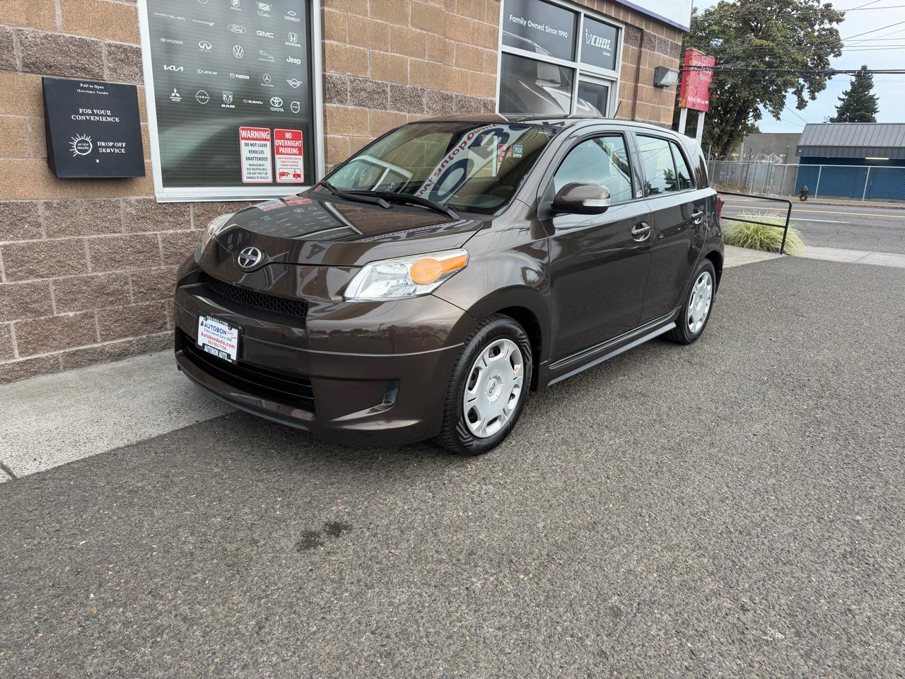 Scion xD 5dr HB Man (Natl) 2011