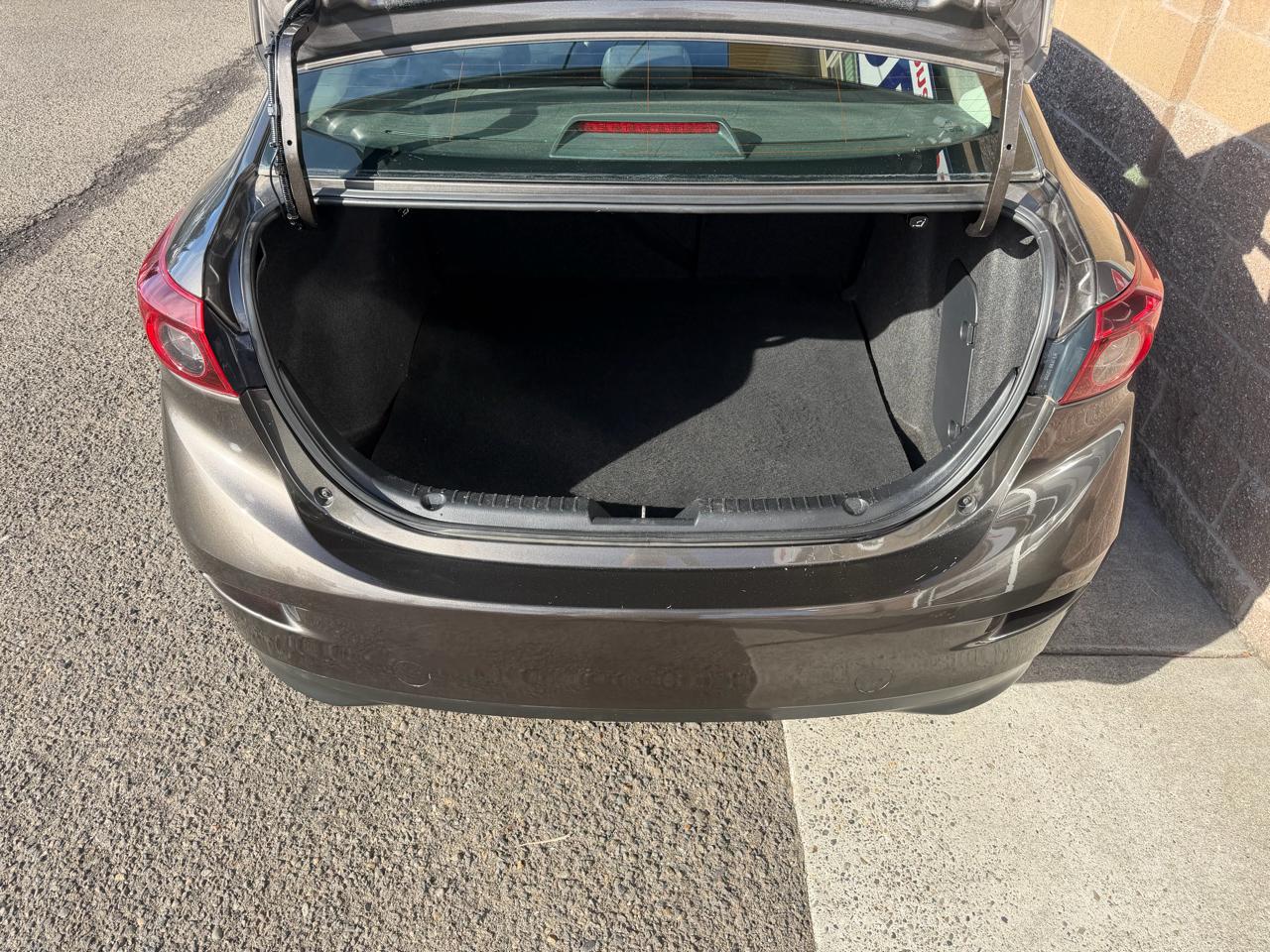 Mazda MAZDA3 4dr Sdn Auto i Sport 2015
