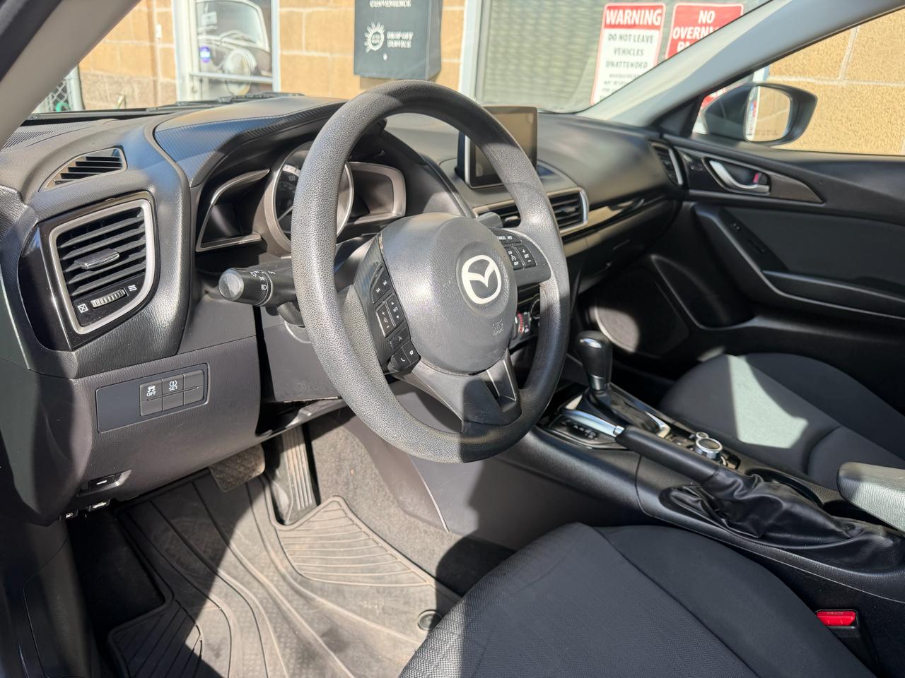 Mazda MAZDA3 4dr Sdn Auto i Sport 2015