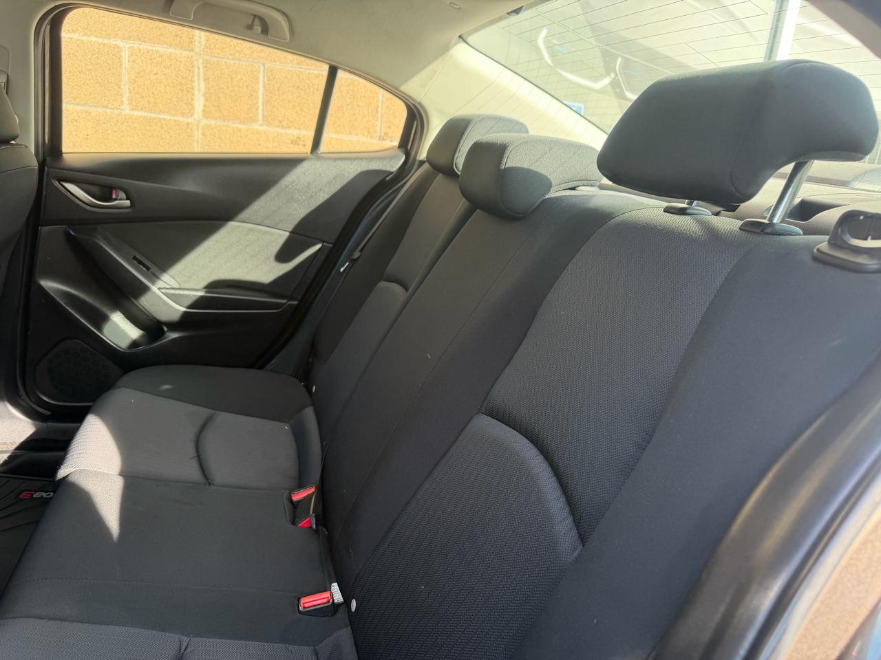 Mazda MAZDA3 4dr Sdn Auto i Sport 2015