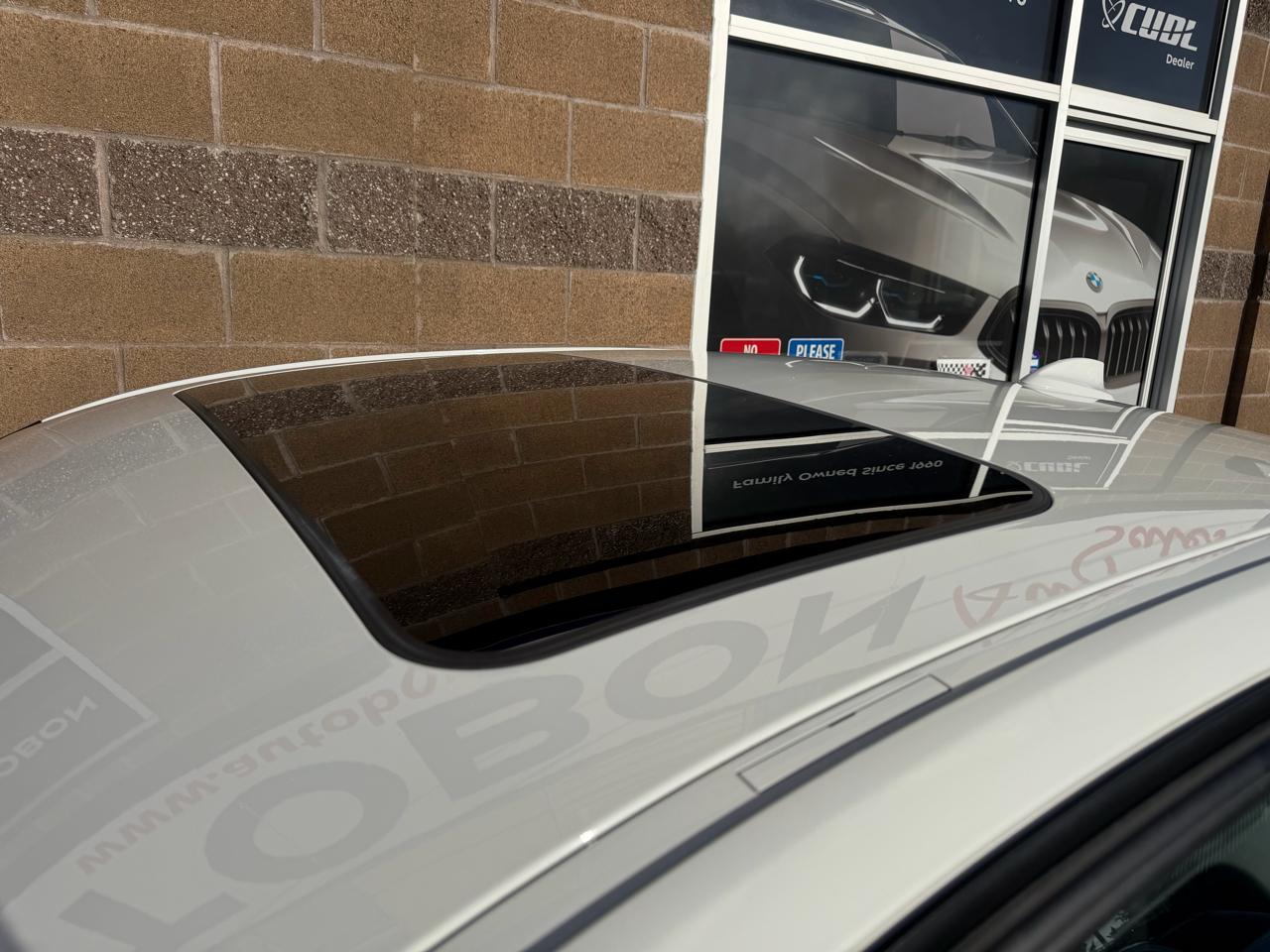 BMW 3 Series 4dr Sdn 320i xDrive AWD 2014