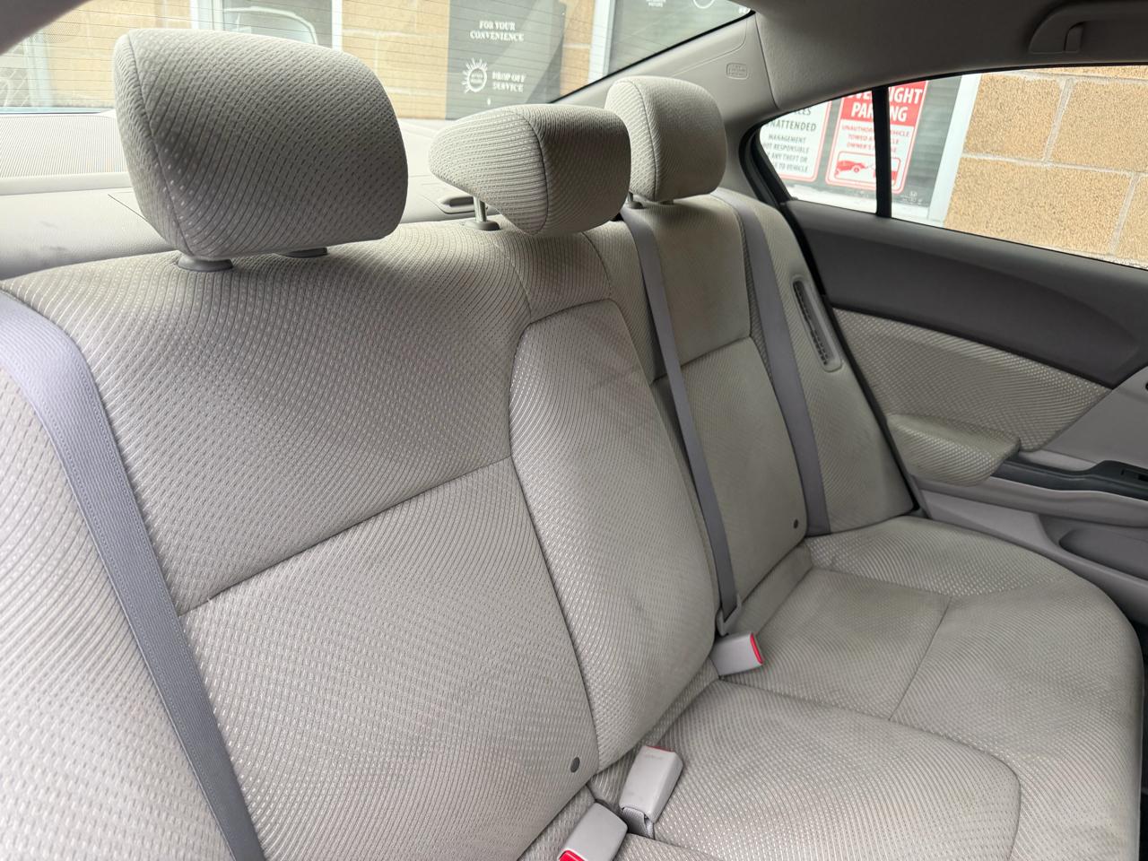 Honda Civic Hybrid 4dr Sdn L4 CVT 2012