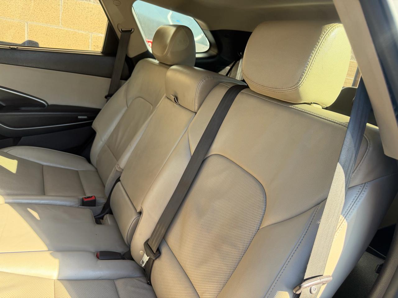 Hyundai Santa Fe AWD 4dr GLS 2015