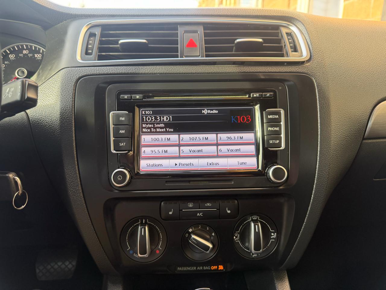 Volkswagen Jetta Sedan 4dr DSG TDI 2013