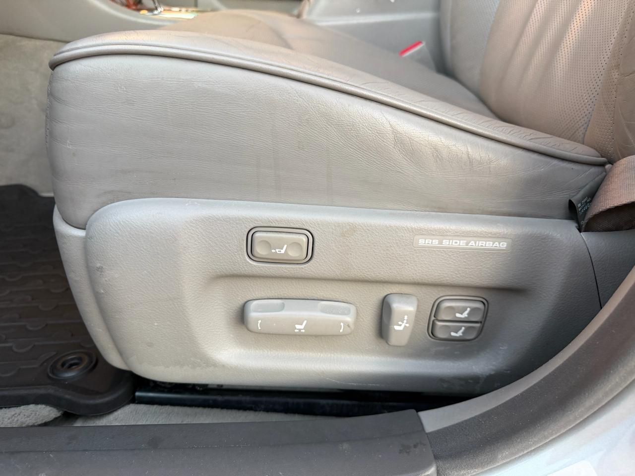 Lexus LS 430 4dr Sdn 2004