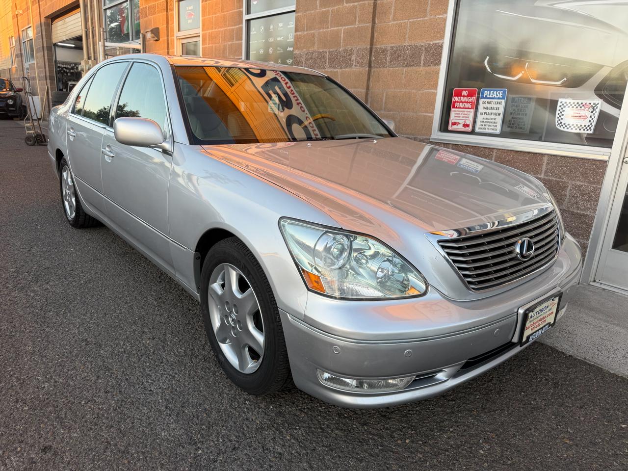Lexus LS 430 4dr Sdn 2004