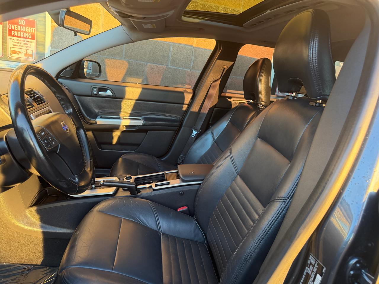Volvo V50 4dr Wgn Auto FWD 2010