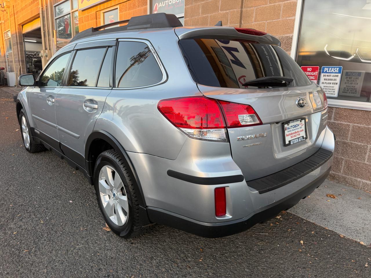 Subaru Outback 4dr Wgn H4 Auto 2.5i Limited 2012