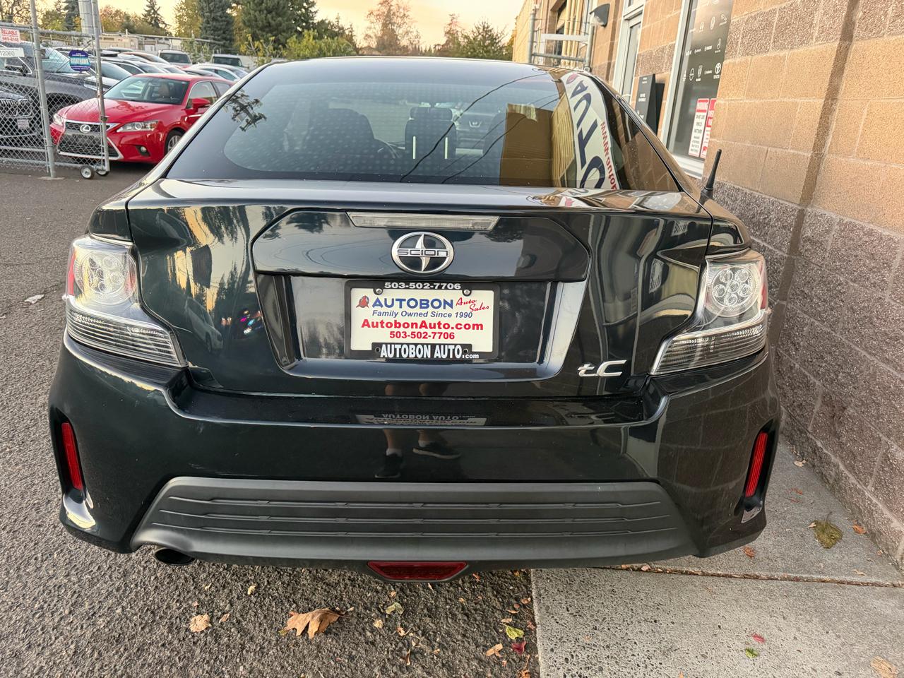 Scion tC 2dr HB Man (Natl) 2015