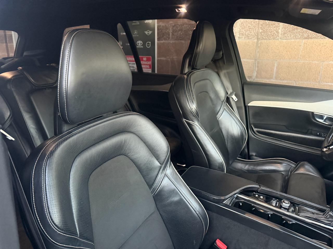 Volvo XC90 T6 AWD 7-Passenger R-Design 2018