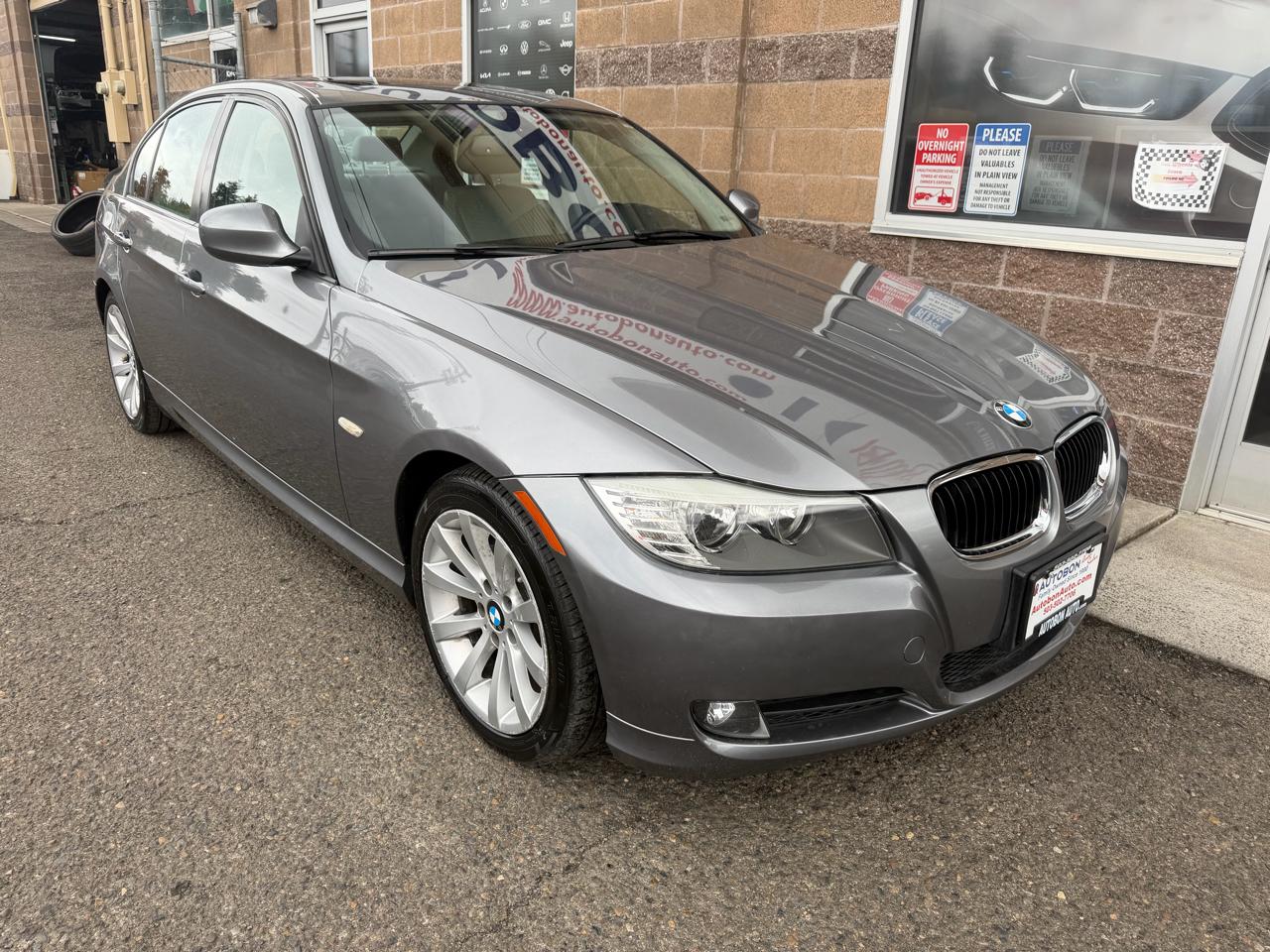 BMW 3 Series 4dr Sdn 328i RWD SULEV 2011