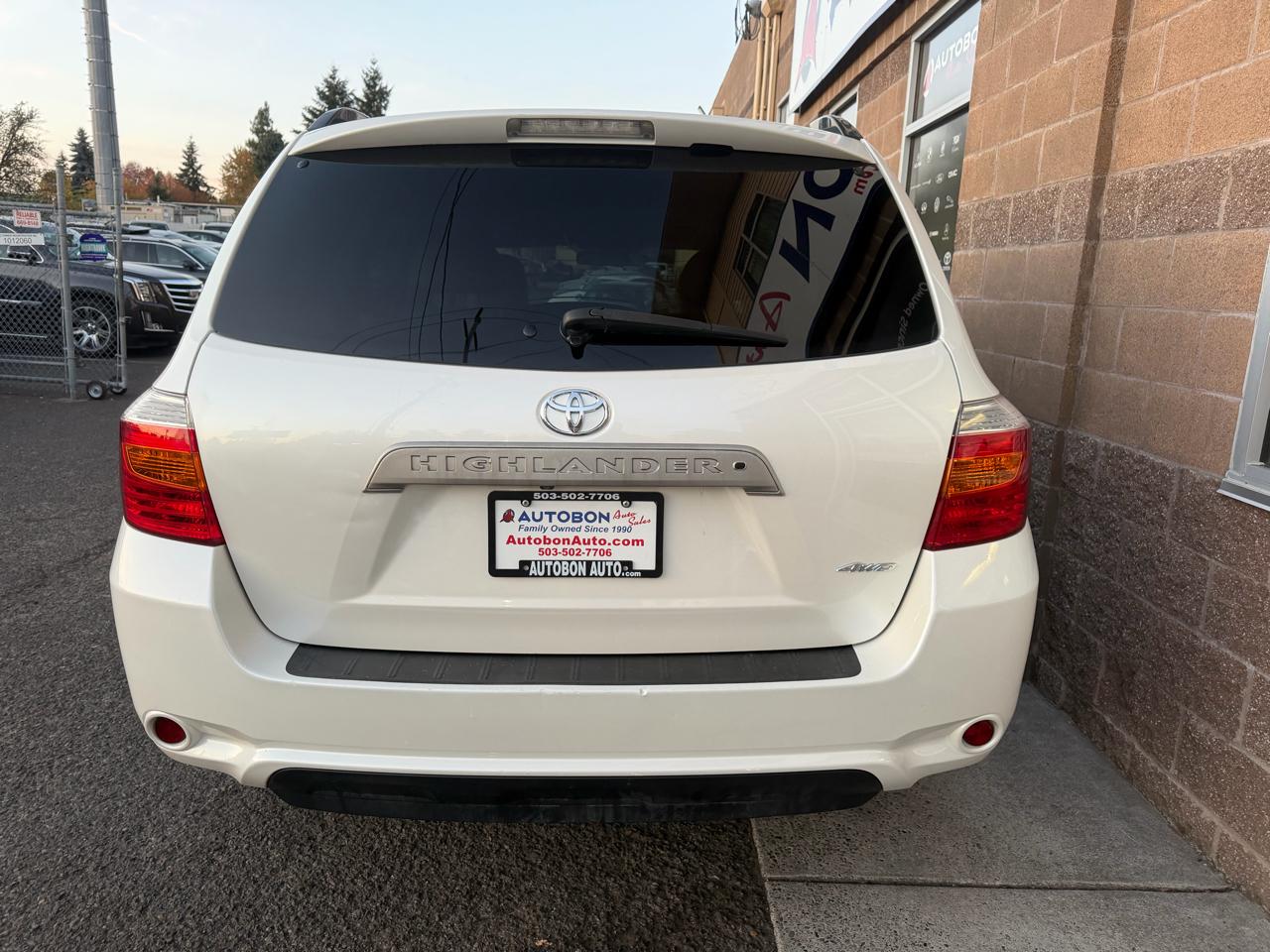 Toyota Highlander 4WD 4dr V6 SE (Natl) 2010