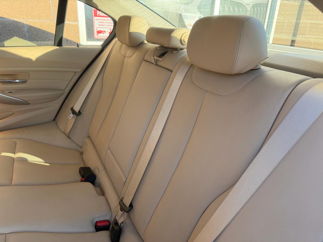 BMW 3 Series 4dr Sdn 328i xDrive AWD SULEV 2013
