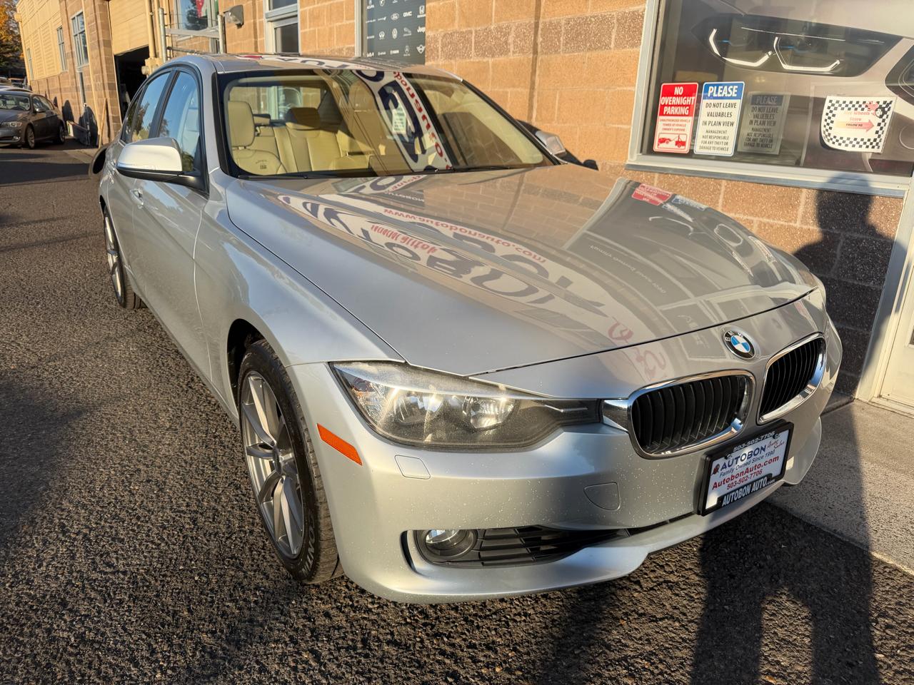 BMW 3 Series 4dr Sdn 328i xDrive AWD SULEV 2013