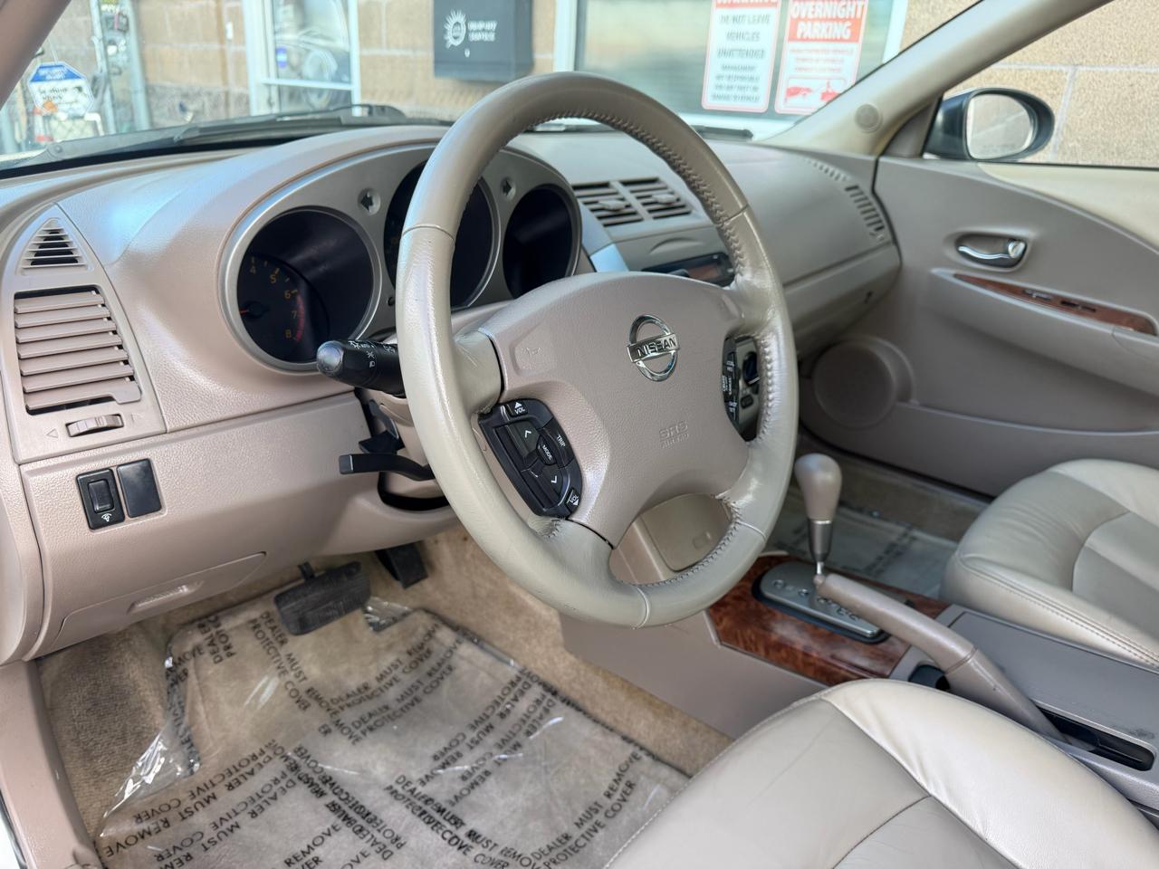 Nissan Altima 4dr Sdn 2.5 SL Auto 2004