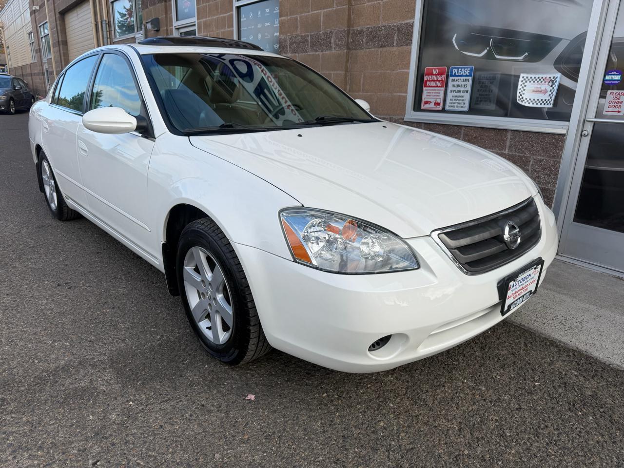 Nissan Altima 4dr Sdn 2.5 SL Auto 2004