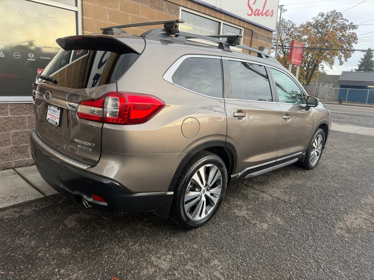 Subaru Ascent Limited 8-Passenger 2021