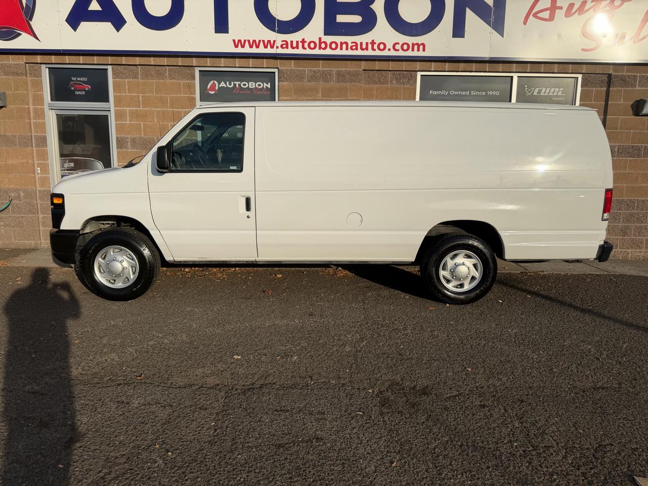 Ford Econoline Cargo Van E-350 Super Duty Ext Recreational 2014