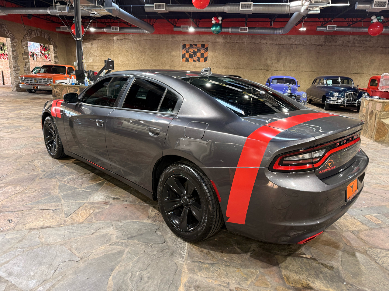 Dodge Charger SXT RWD 2017