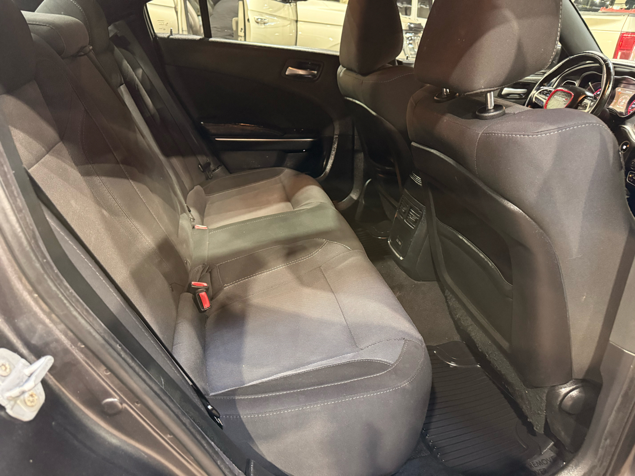 Dodge Charger SXT RWD 2017