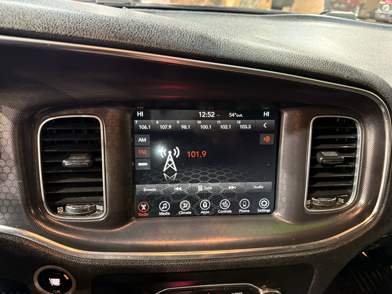 Dodge Charger SXT RWD 2017