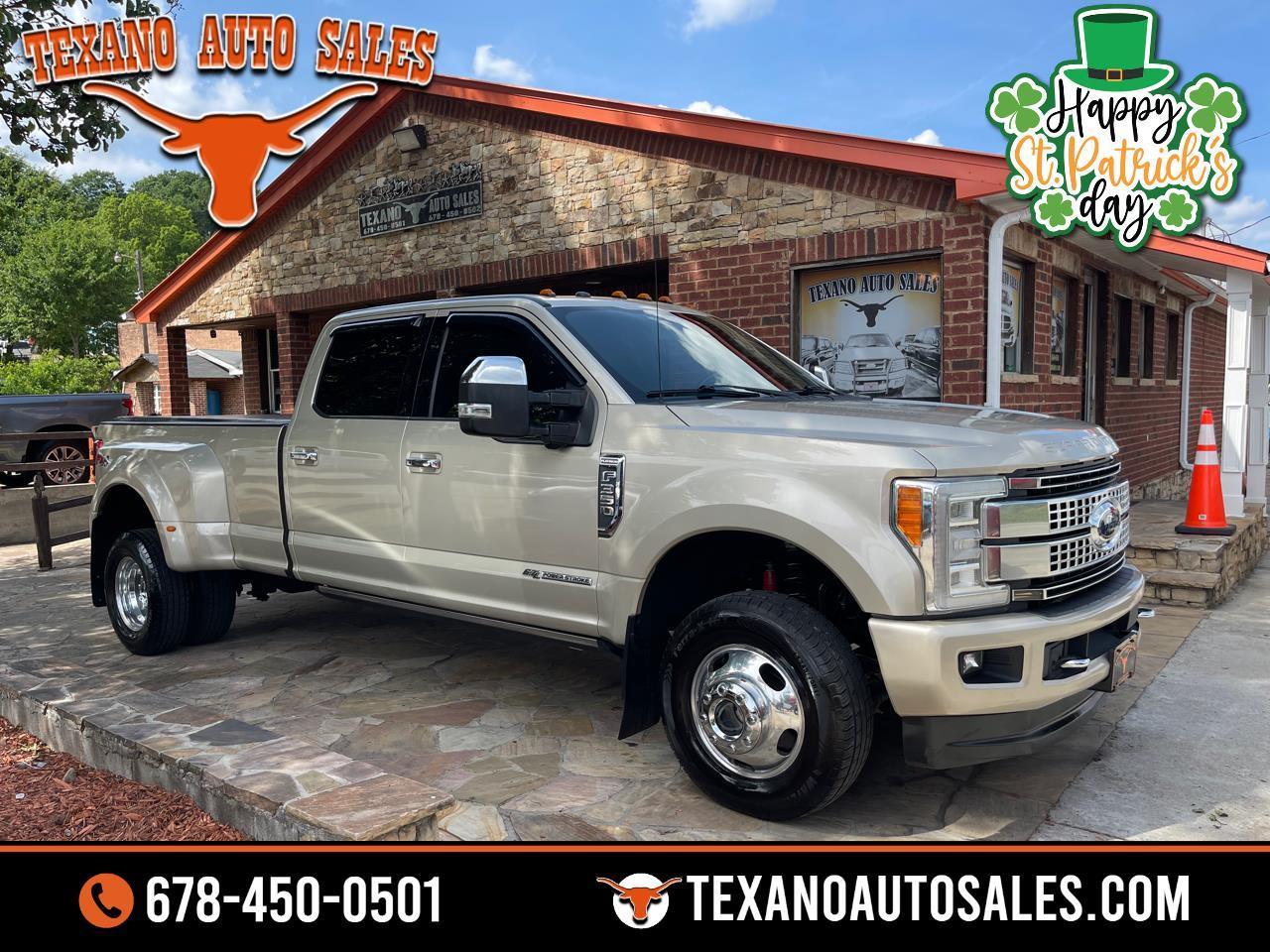 2017 Ford Super Duty F-350 DRW Platinum 4WD Crew Cab 8' Box