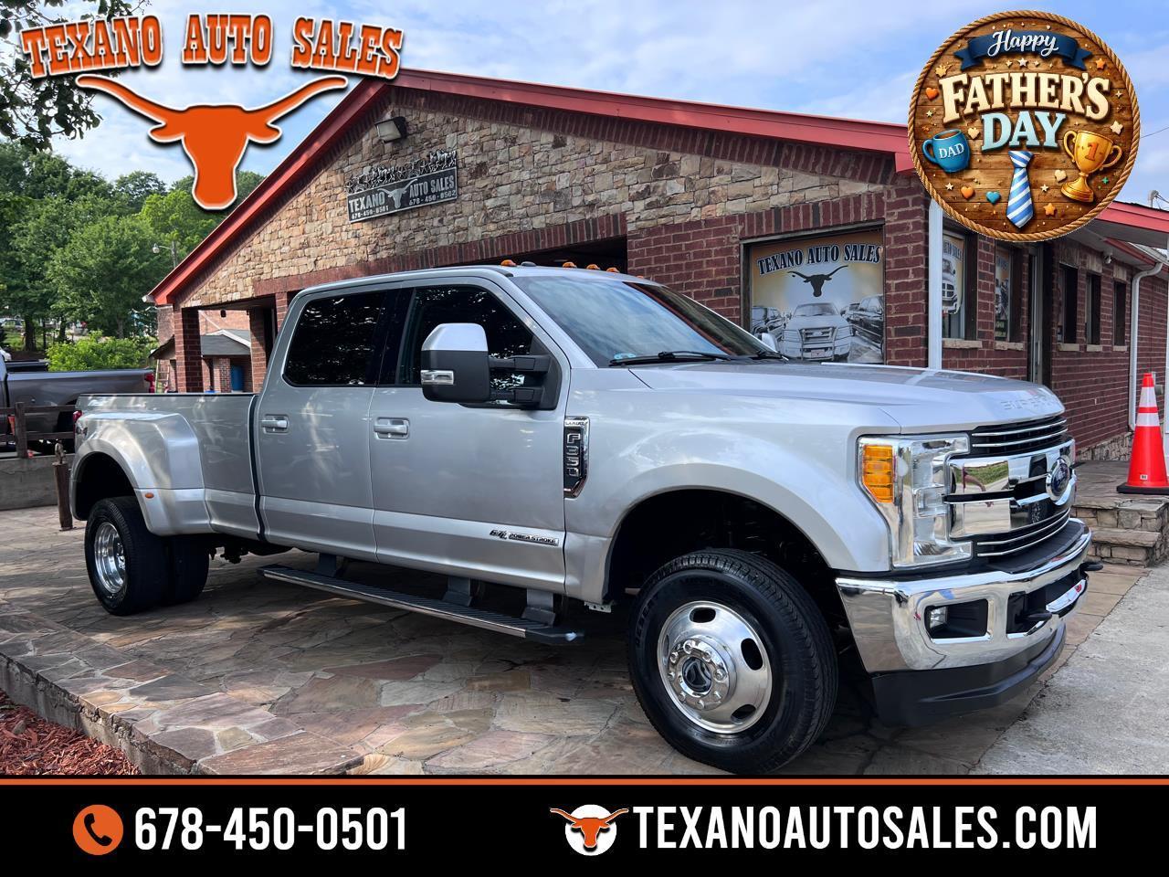 2017 Ford Super Duty F-350 DRW 4WD Crew Cab 156" Lariat