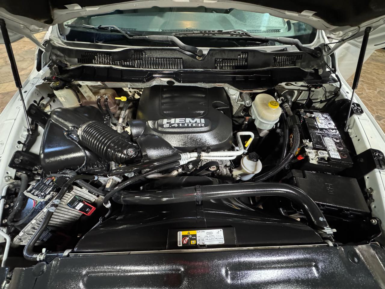 RAM 2500 4WD Crew Cab 169" Tradesman 2015