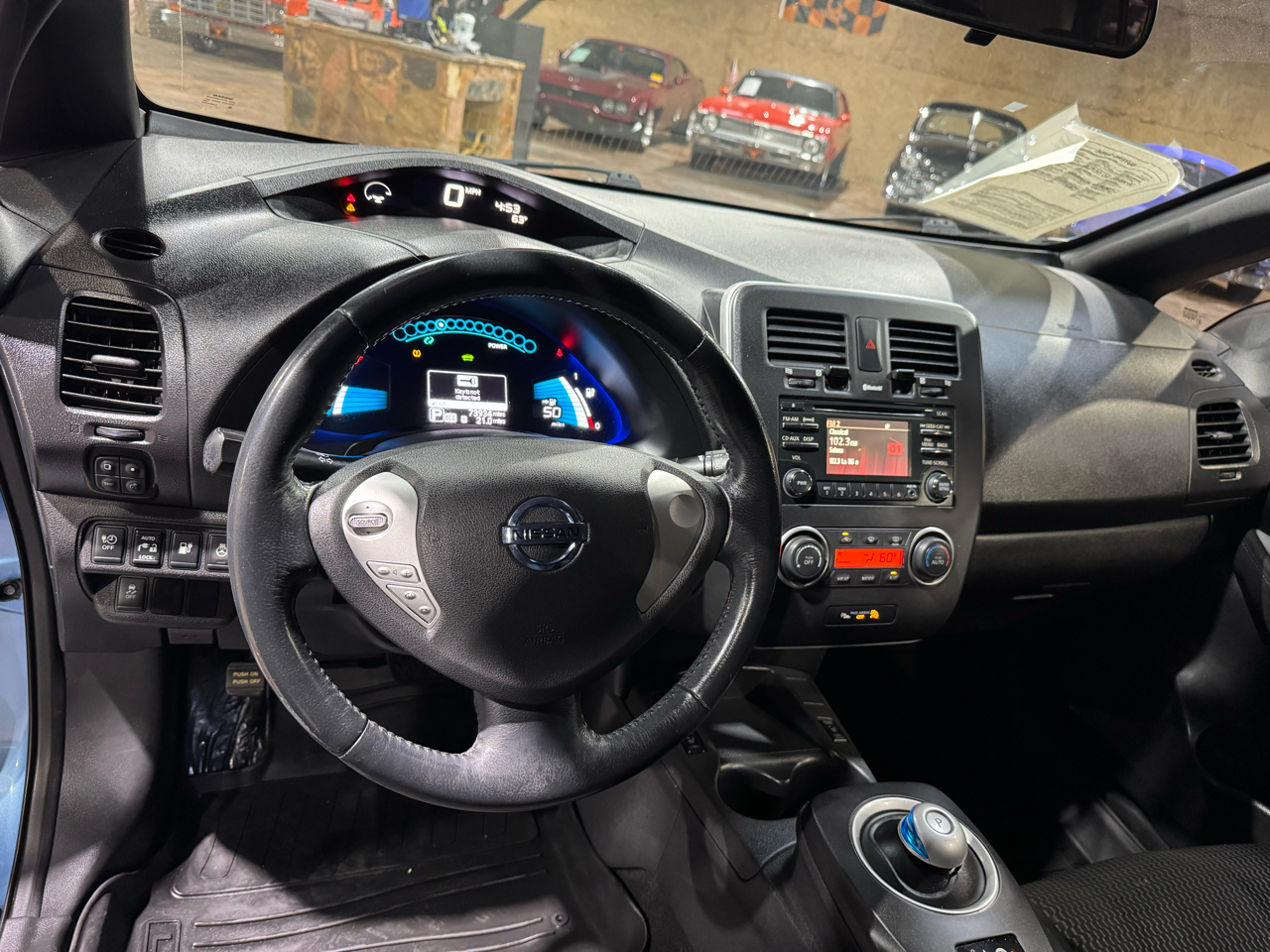 Nissan Leaf 4dr HB S 2013