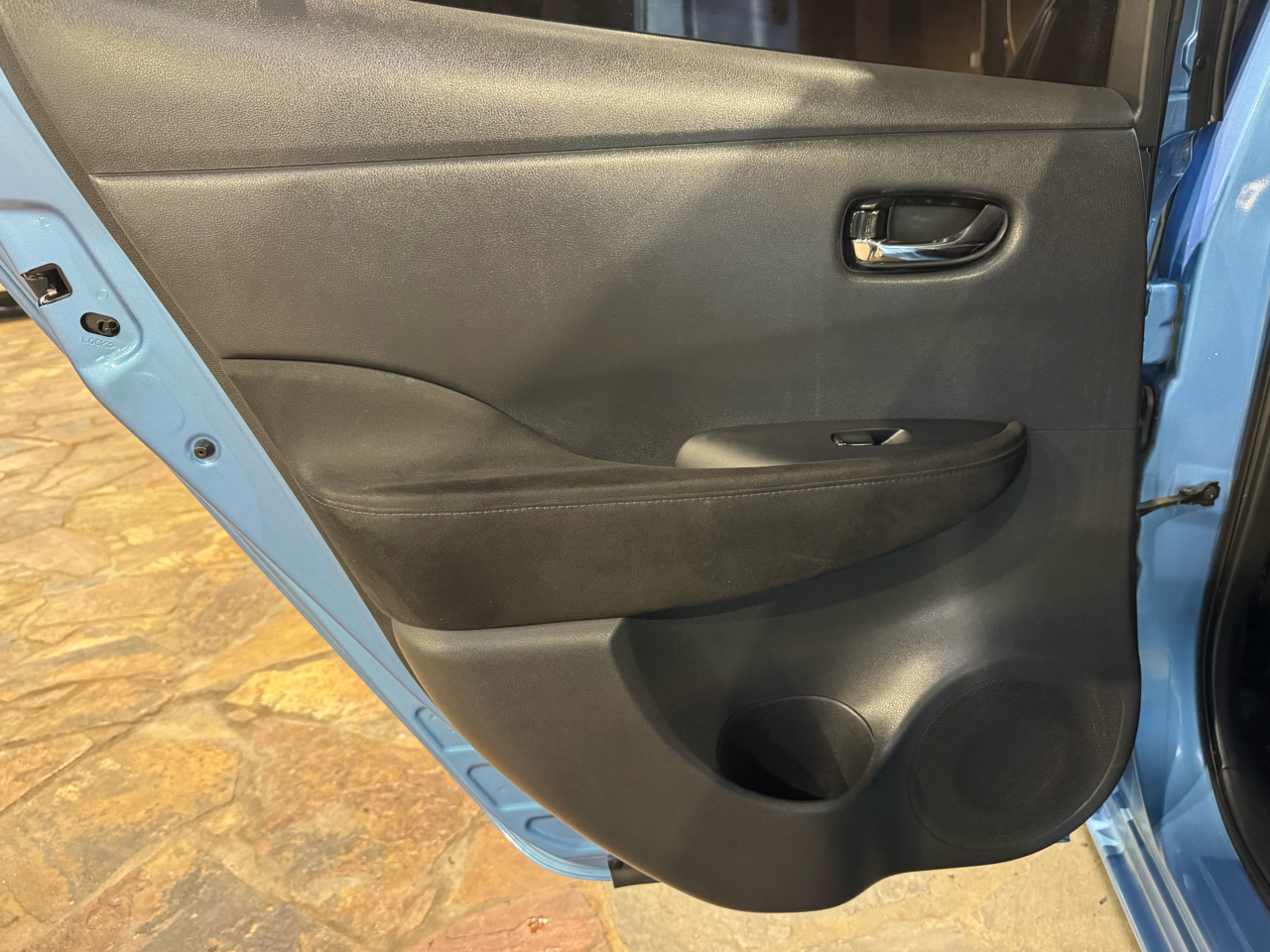 Nissan Leaf 4dr HB S 2013